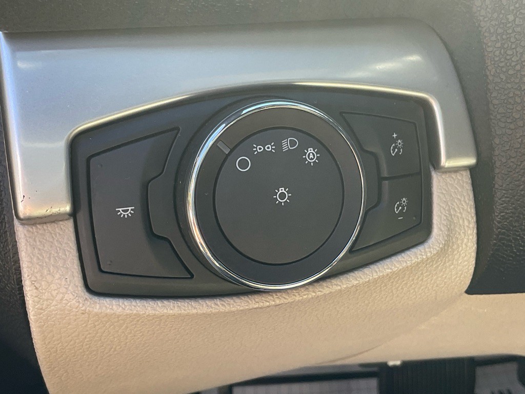 2018 Ford Explorer Image 41