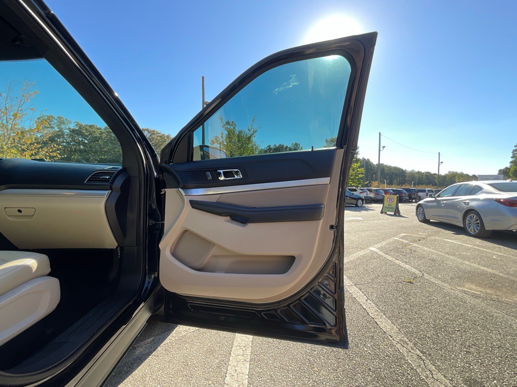 2018 Ford Explorer Image 43