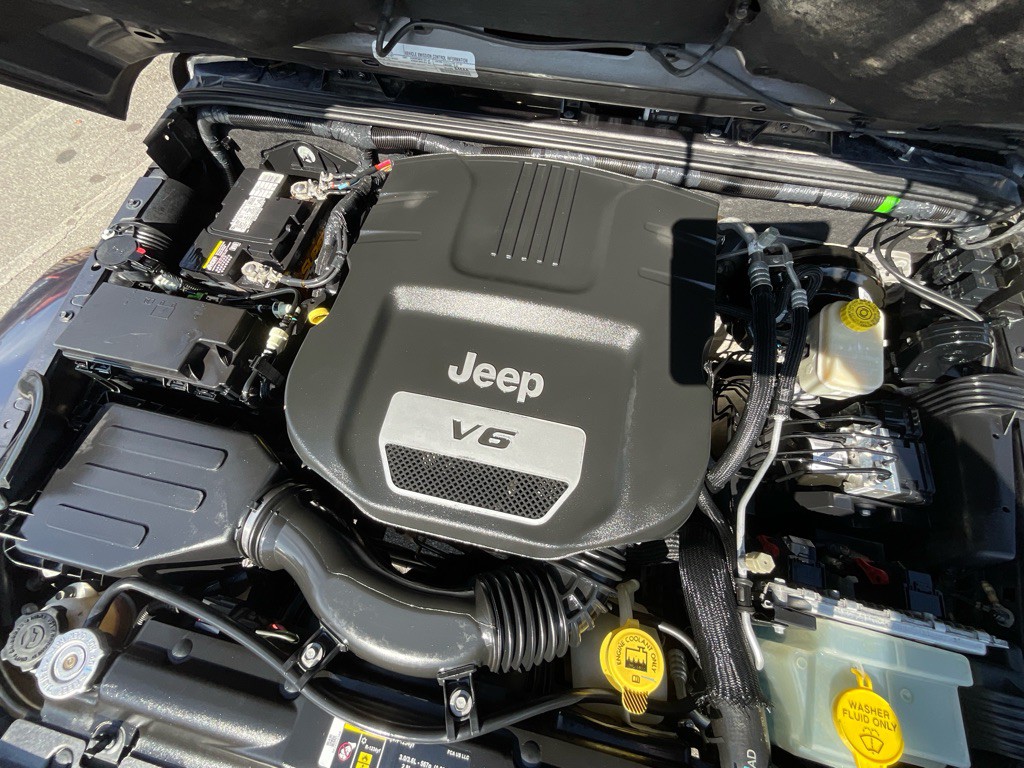 2017 Jeep Wrangler Image 11