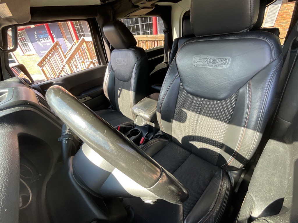 2017 Jeep Wrangler Image 14