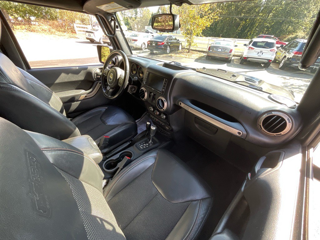 2017 Jeep Wrangler Image 16