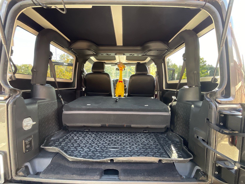 2017 Jeep Wrangler Image 28