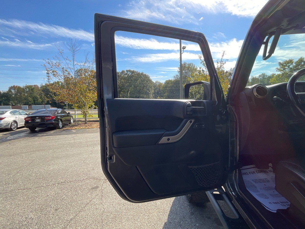 2017 Jeep Wrangler Image 29