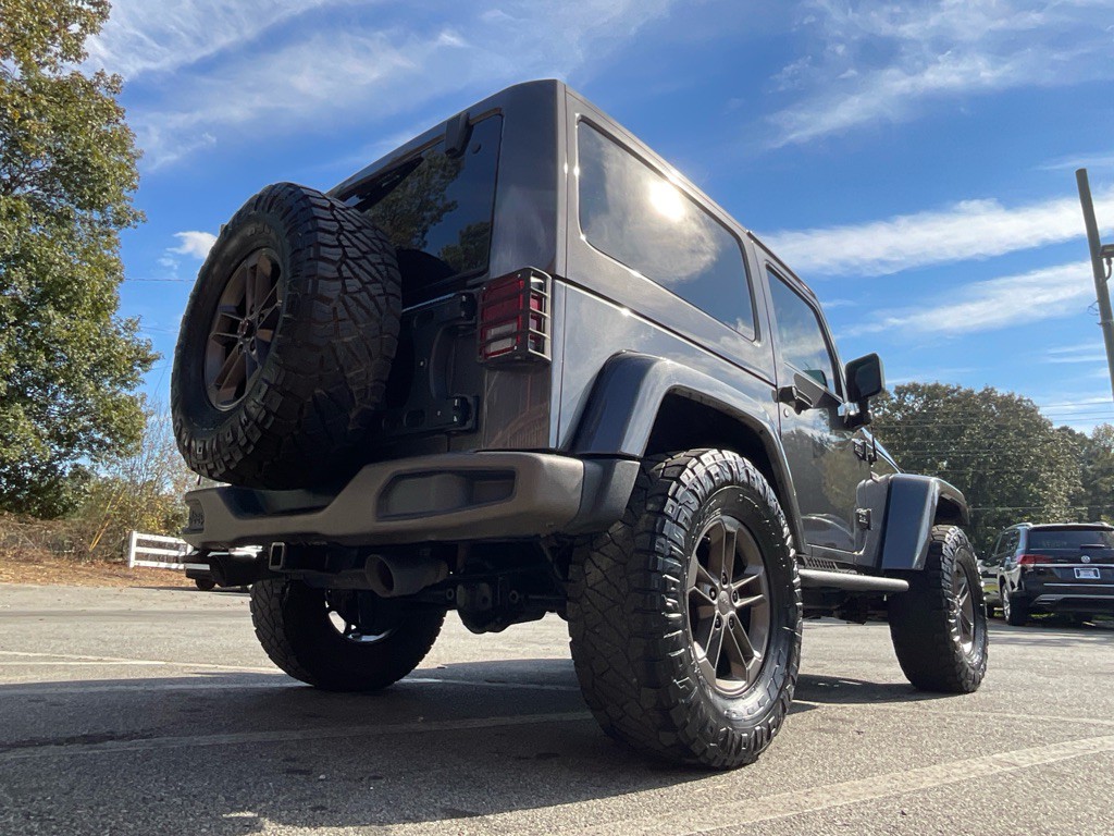 2017 Jeep Wrangler Image 33