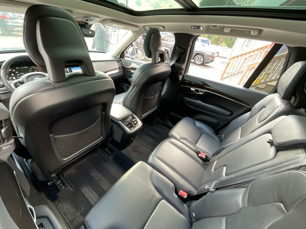 2018 Volvo XC90 Image 30