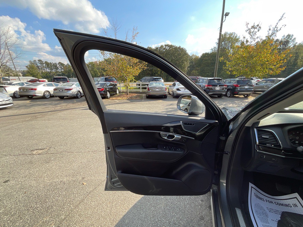 2018 Volvo XC90 Image 44