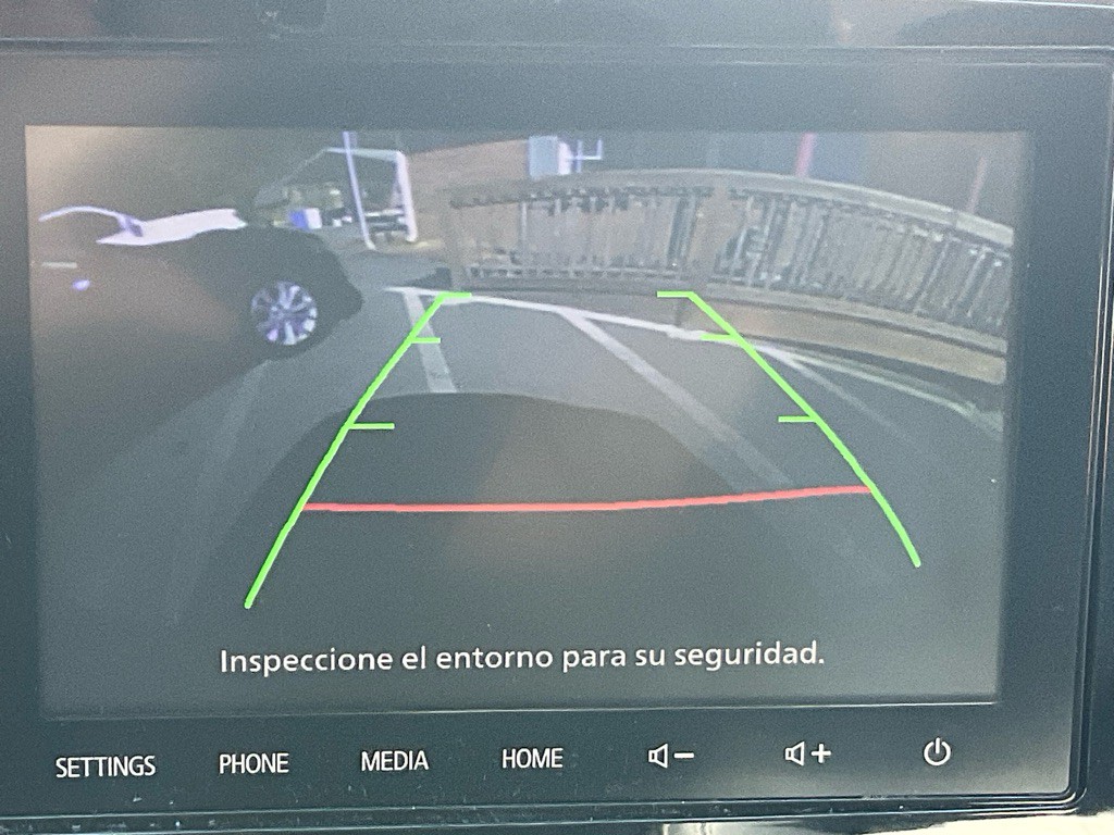 2020 Mitsubishi Outlander Image 24