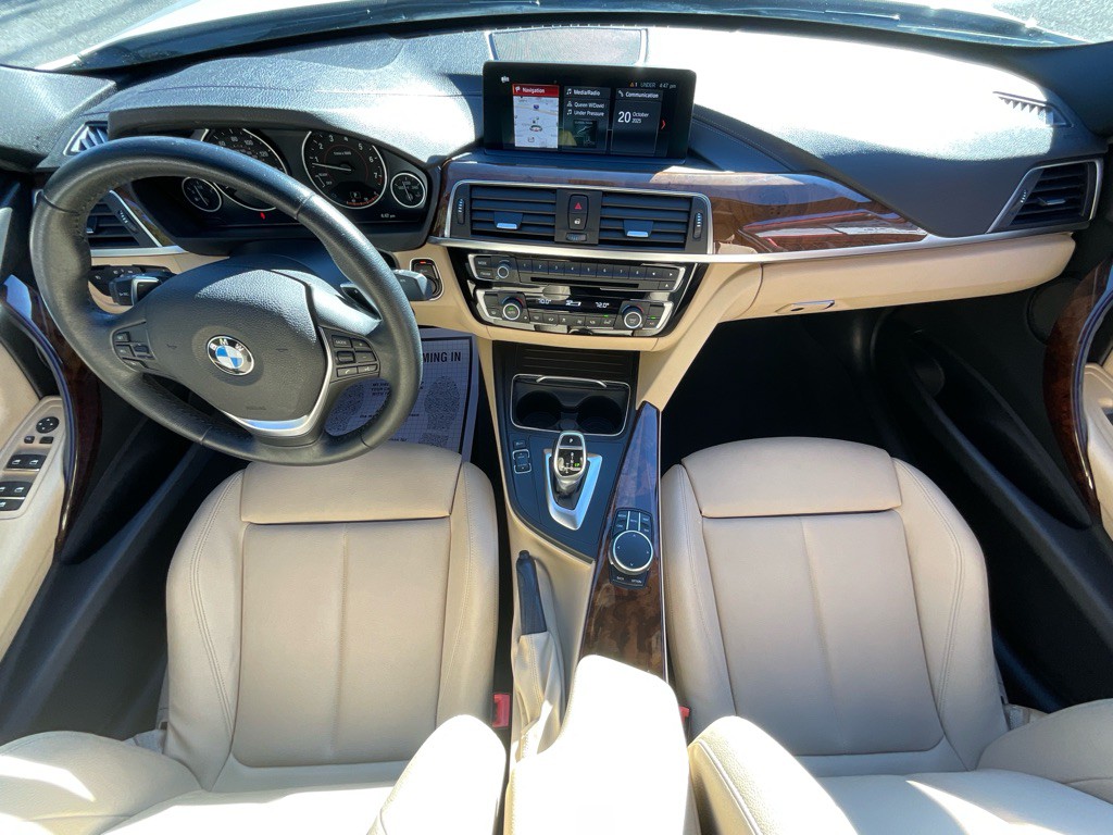 2018 BMW 3 Series Image 20