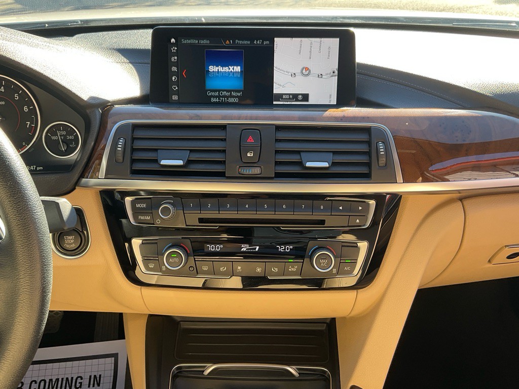 2018 BMW 3 Series Image 21