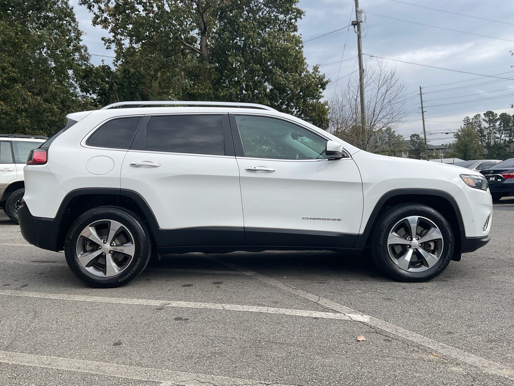 2019 Jeep Cherokee Image 4