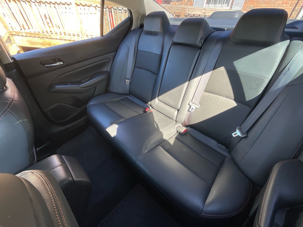 2019 Nissan Altima Image 28
