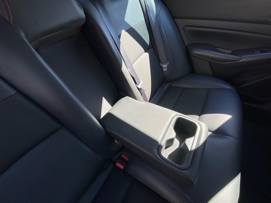 2019 Nissan Altima Image 32