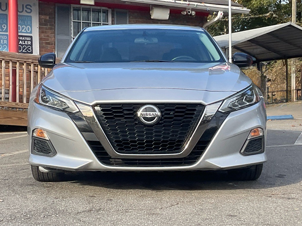 2019 Nissan Altima Image 2