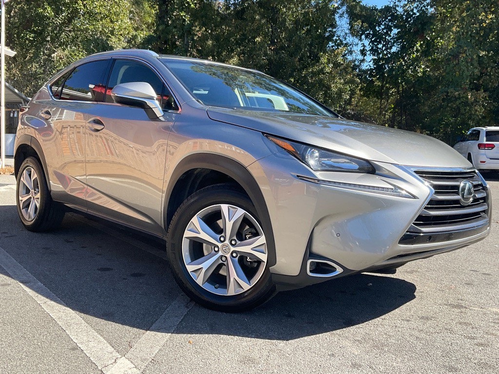 2017 Lexus NX 200t Image 3