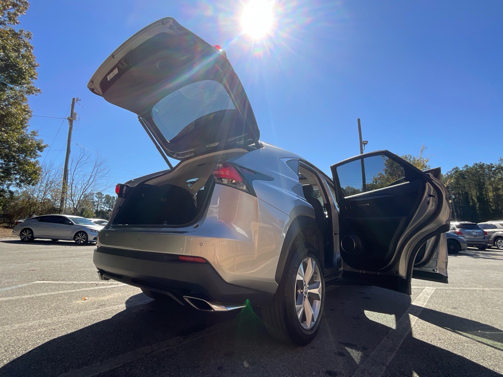 2017 Lexus NX 200t Image 36