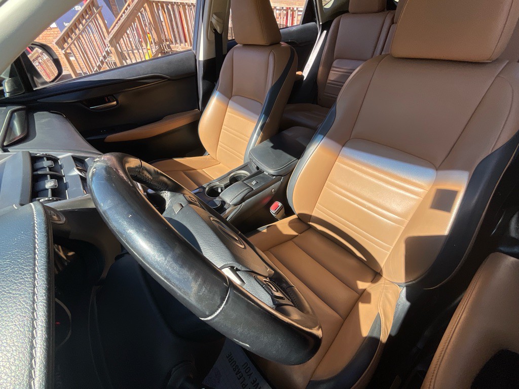 2016 Lexus NX 200t Image 15