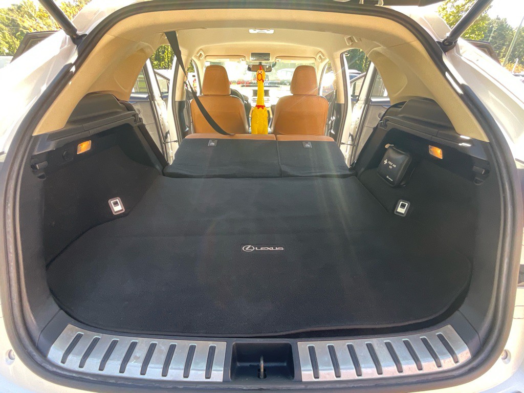2016 Lexus NX 200t Image 35