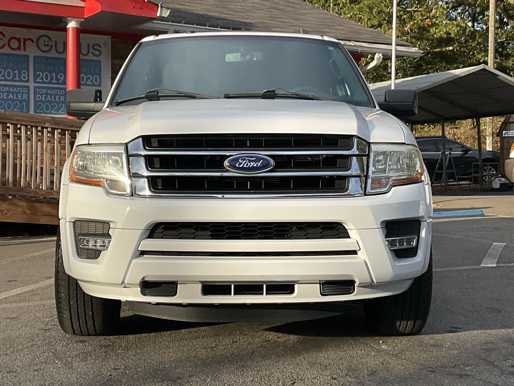 2015 Ford Expedition Image 2