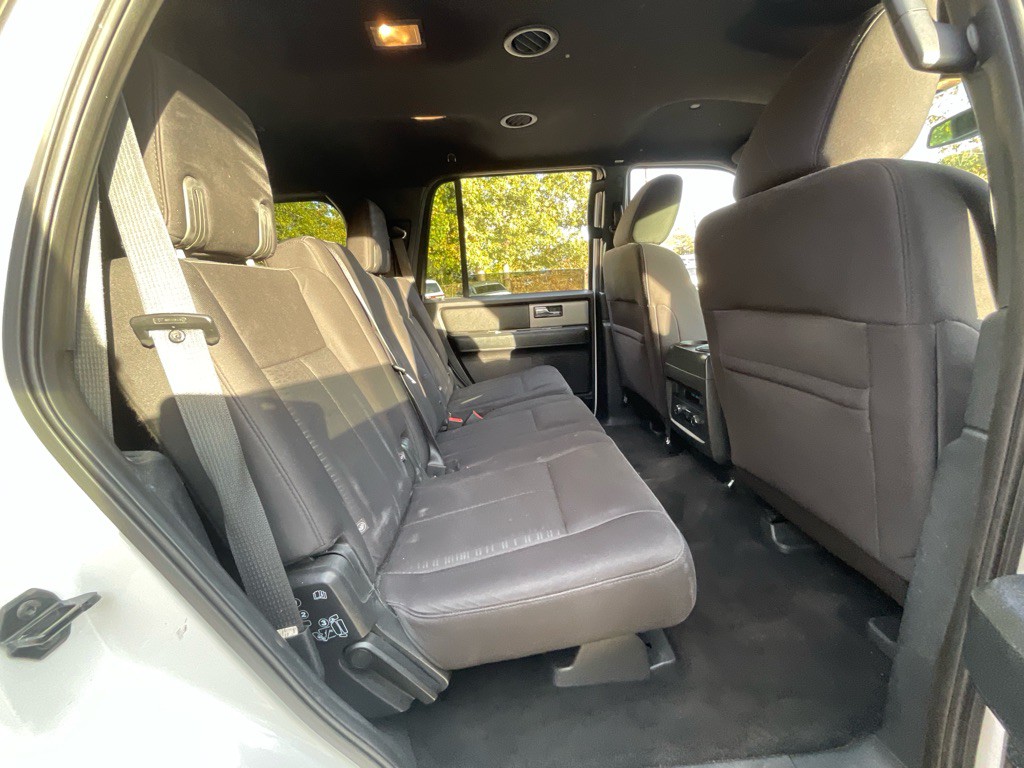 2015 Ford Expedition Image 30