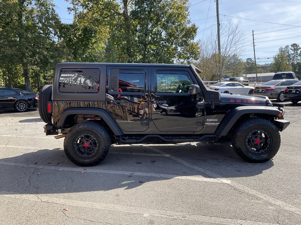 2017 Jeep Wrangler Unlimited Image 4