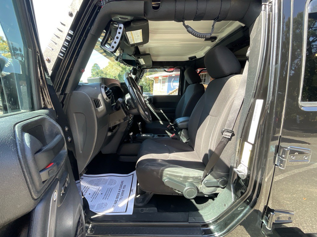 2017 Jeep Wrangler Unlimited Image 17