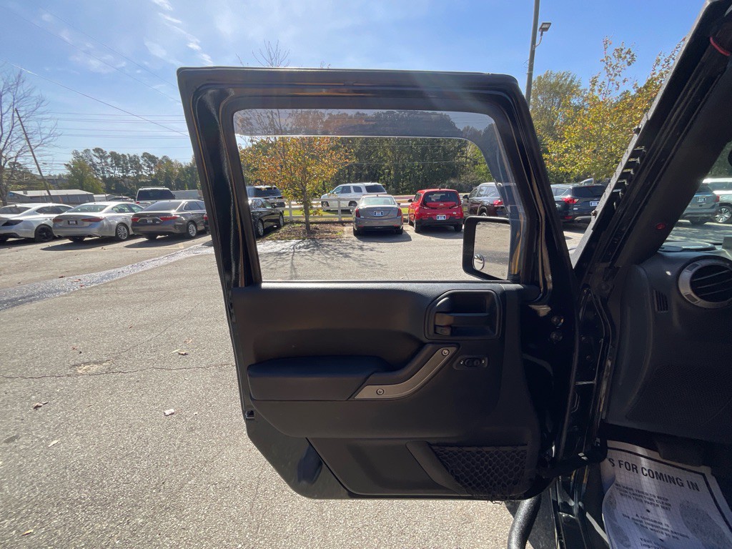 2017 Jeep Wrangler Unlimited Image 39