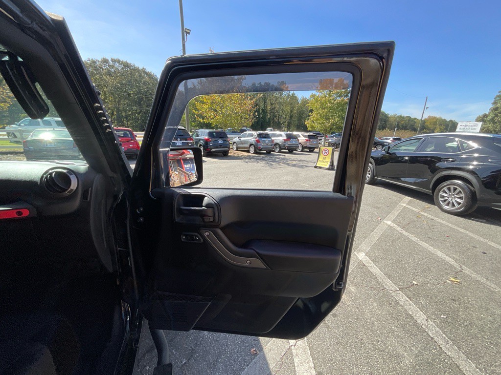 2017 Jeep Wrangler Unlimited Image 42