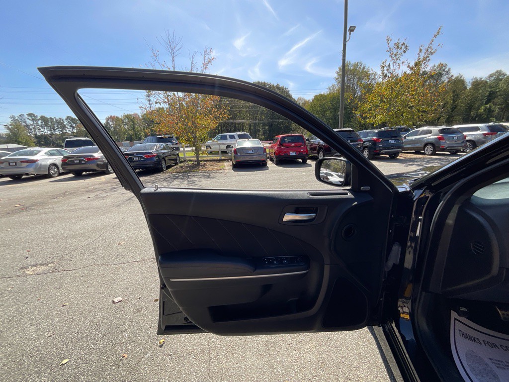 2023 Dodge Charger Image 39