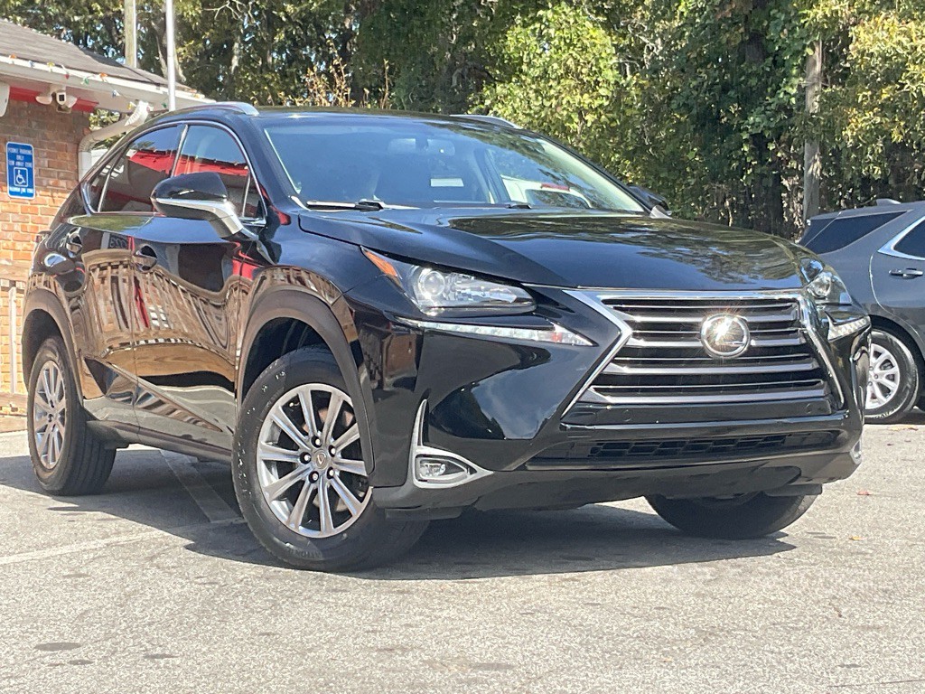 2017 Lexus NX 200t Image 3