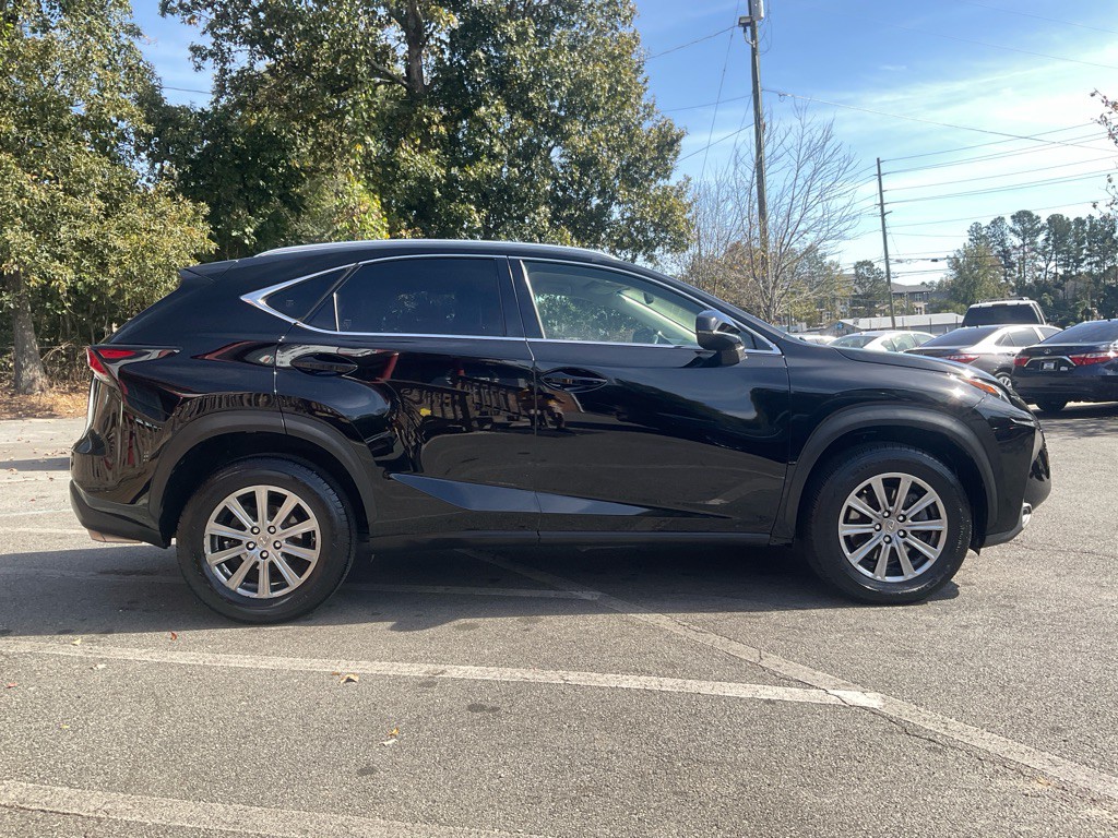 2017 Lexus NX 200t Image 4