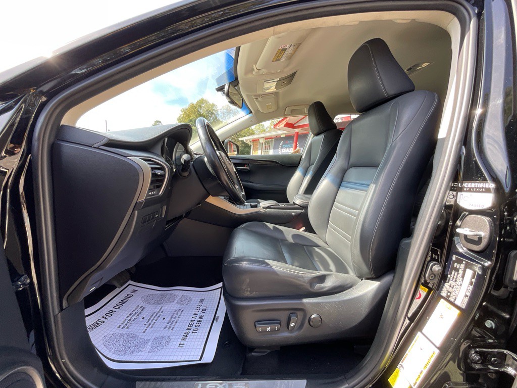 2017 Lexus NX 200t Image 12