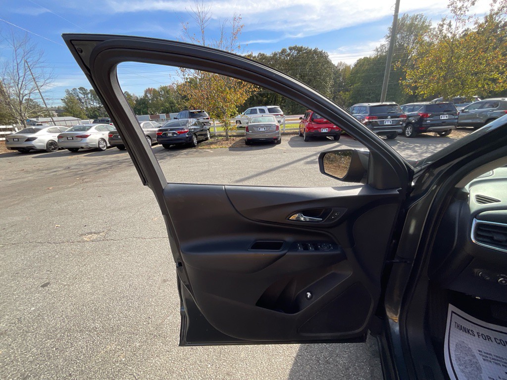 2018 Chevrolet Equinox Image 38