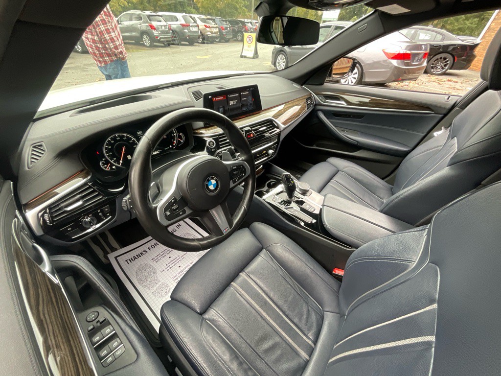 2018 BMW 5 Series Image 14
