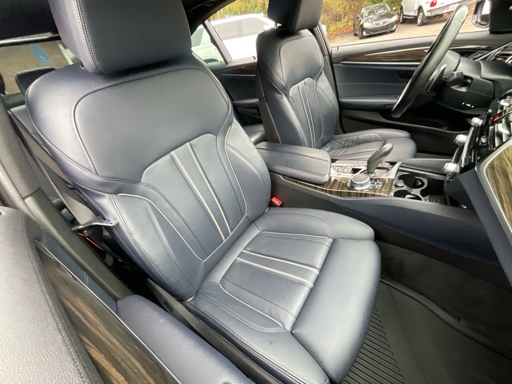 2018 BMW 5 Series Image 18