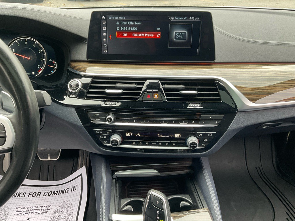 2018 BMW 5 Series Image 21