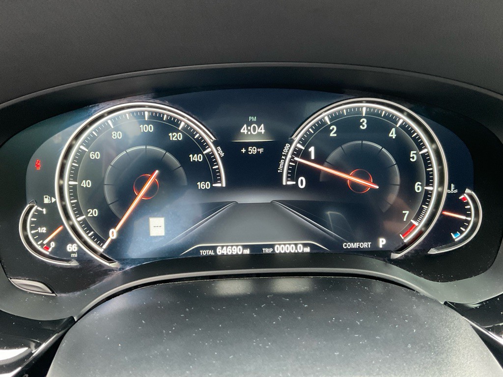 2018 BMW 5 Series Image 24