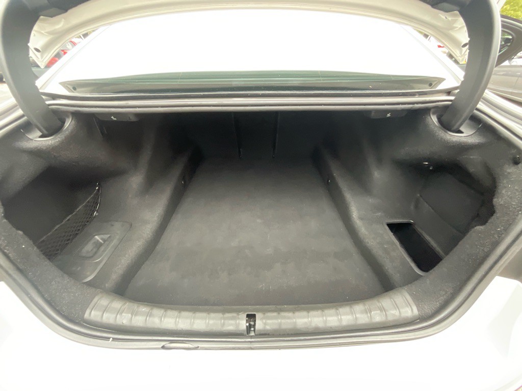 2018 BMW 5 Series Image 37