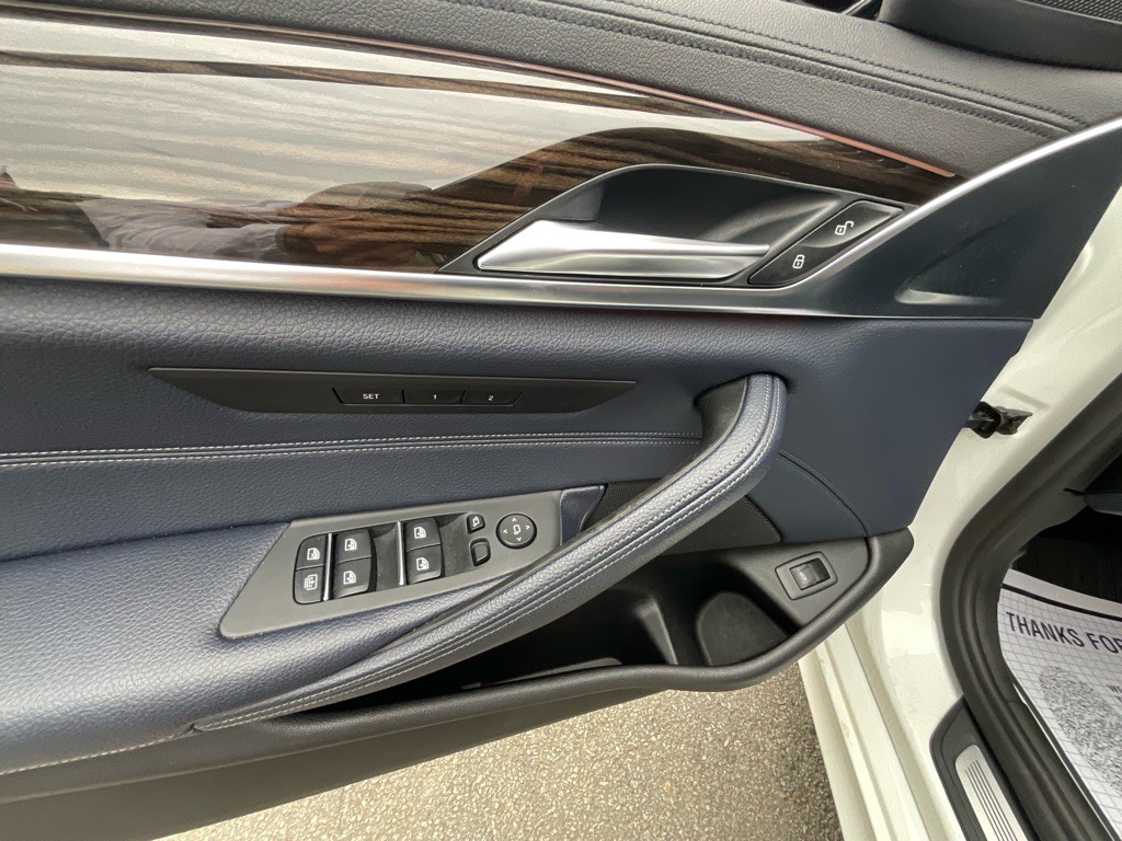 2018 BMW 5 Series Image 40