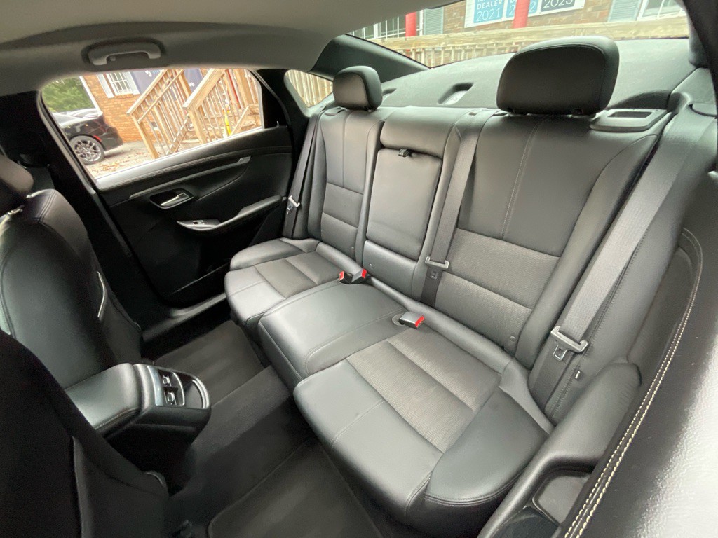 2019 Chevrolet Impala Image 30