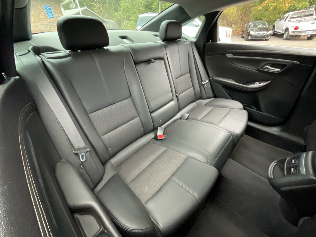 2019 Chevrolet Impala Image 33