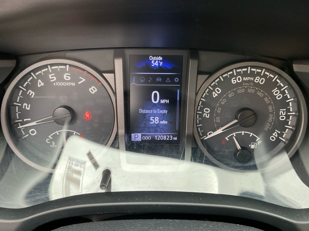 2017 Toyota Tacoma Image 26