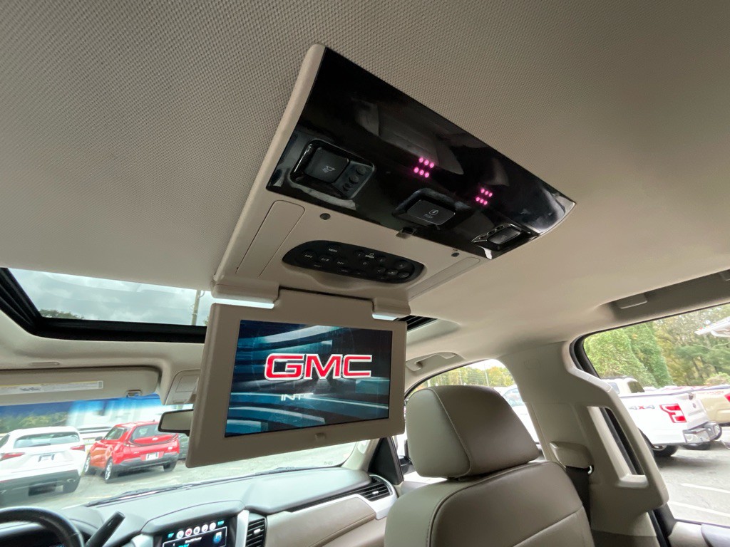 2018 GMC Yukon Image 38