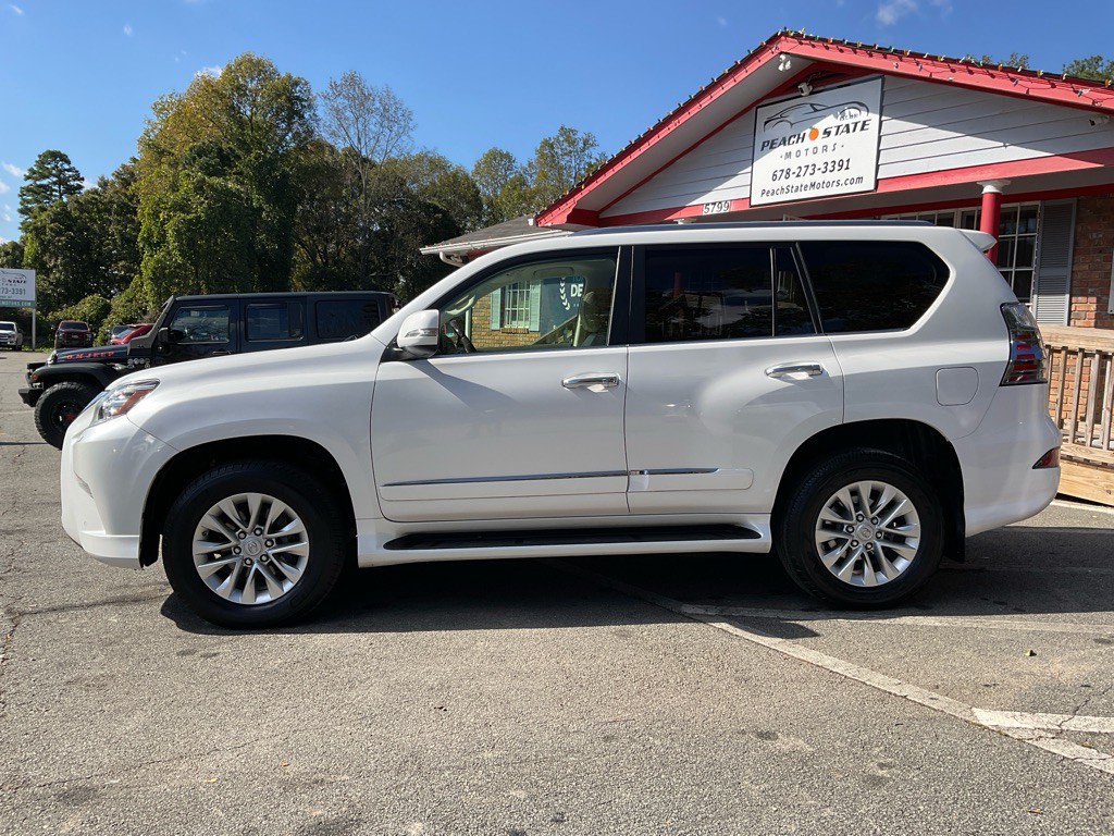 2017 Lexus GX 460 Image 8