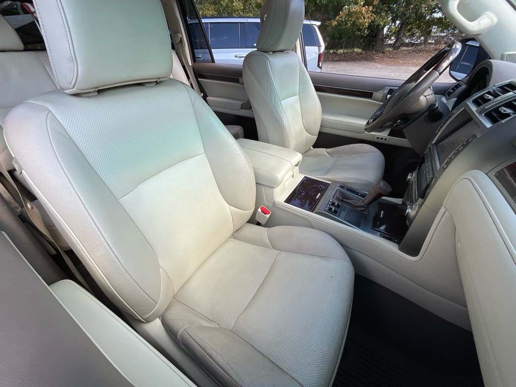 2017 Lexus GX 460 Image 18