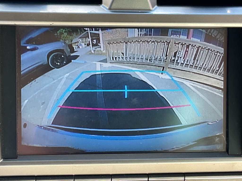 2017 Lexus GX 460 Image 24