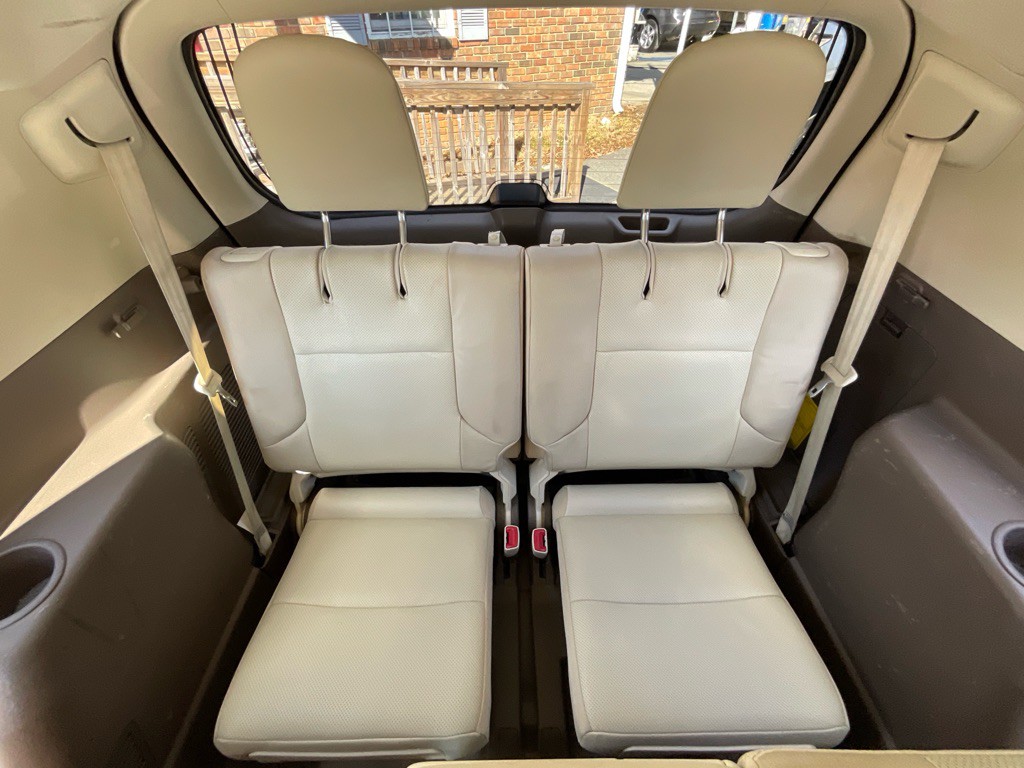 2017 Lexus GX 460 Image 35