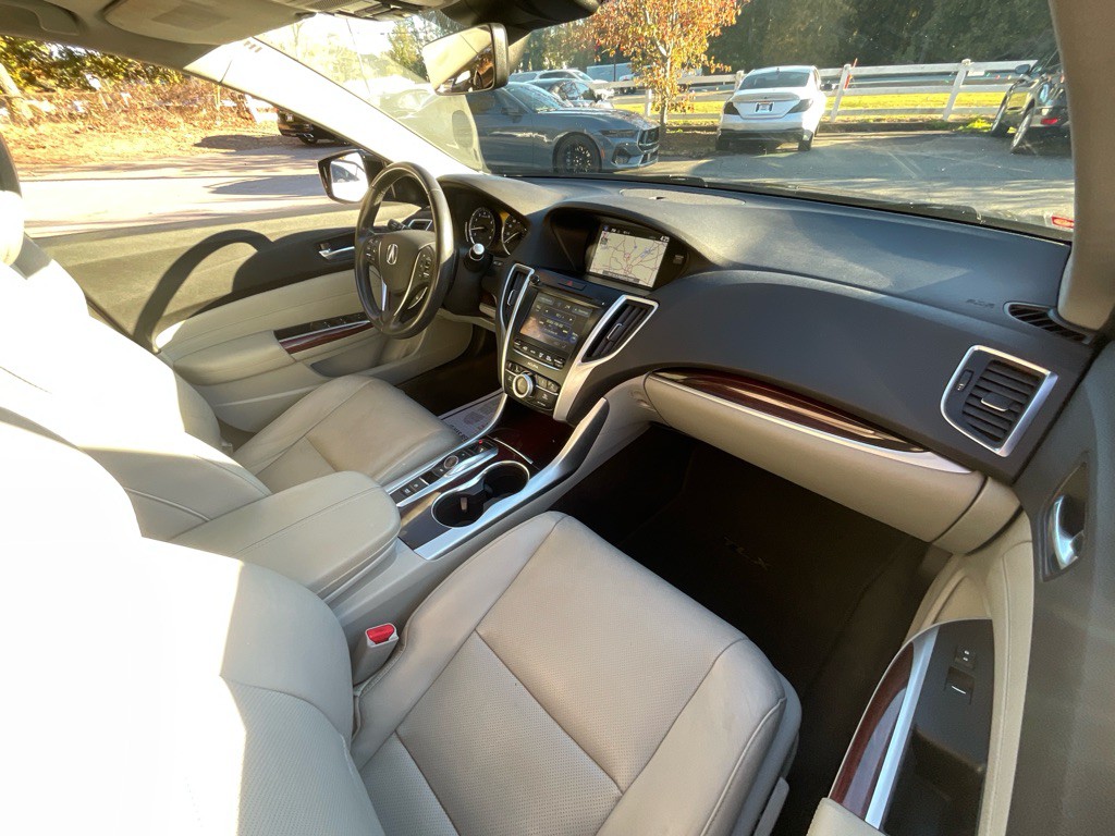 2015 Acura TL Image 17