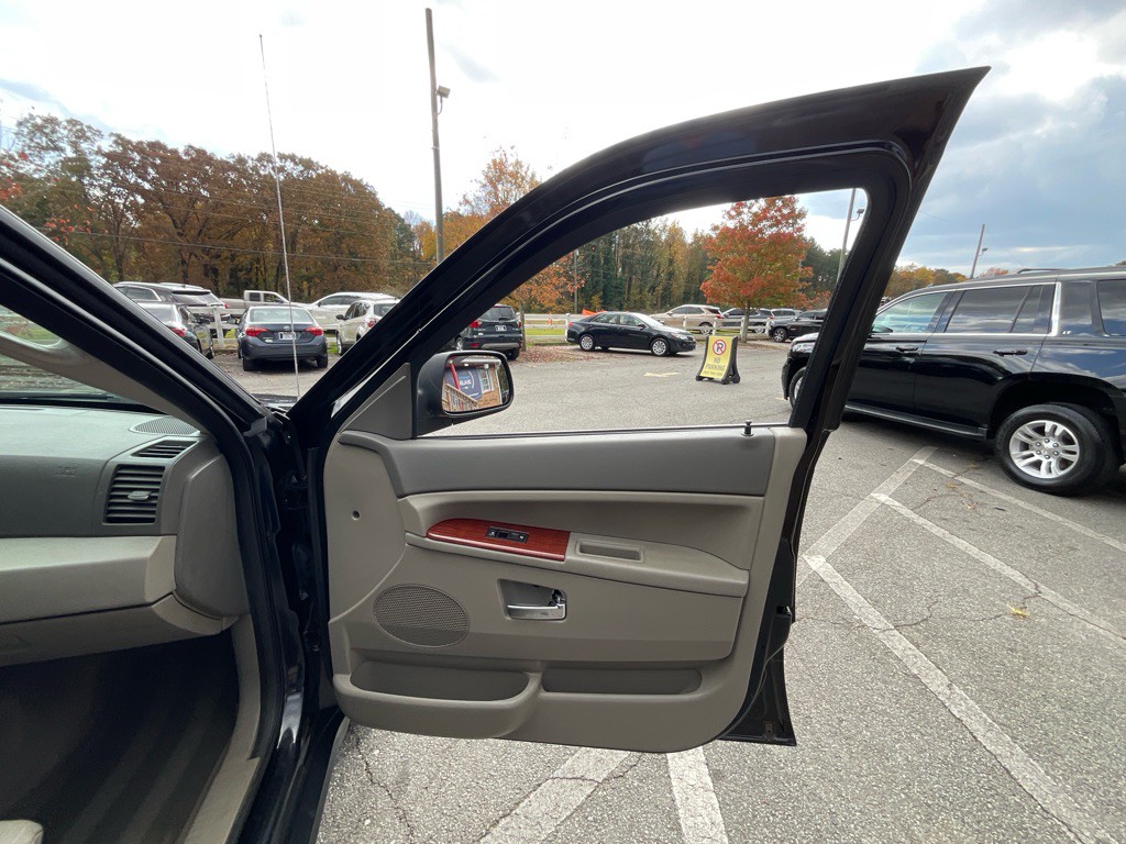 2006 Jeep Grand Cherokee Image 45