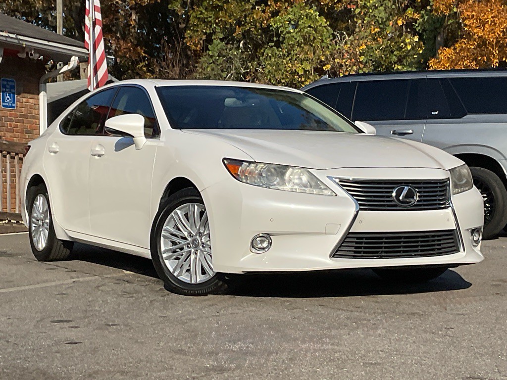 2015 Lexus ES 350 Image 3