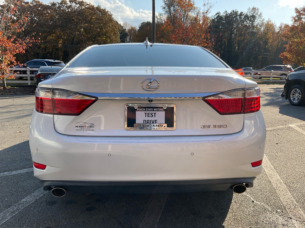 2015 Lexus ES 350 Image 6